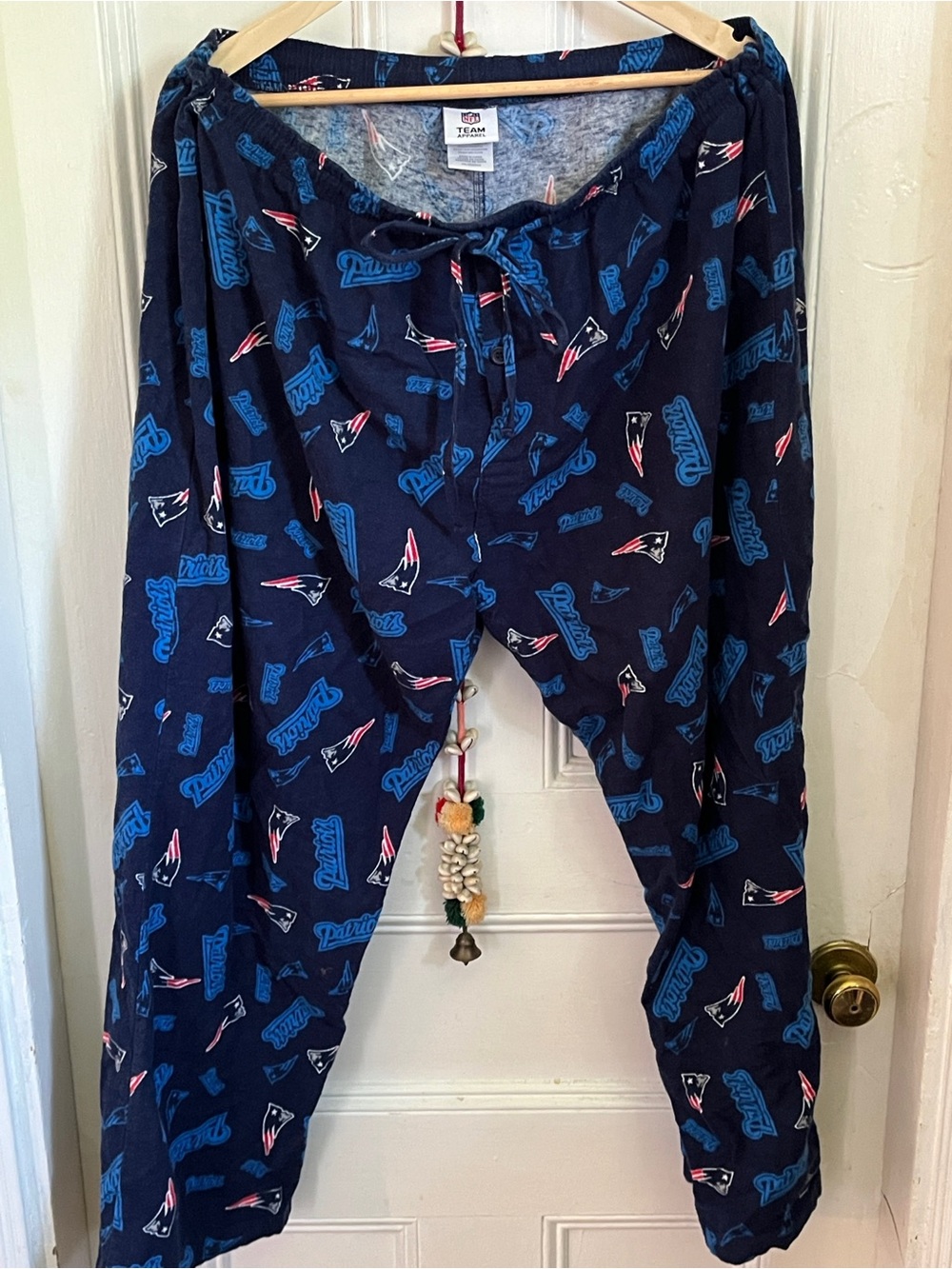 NFL Team Apparel Navy and Red Patterned Lounge Pants